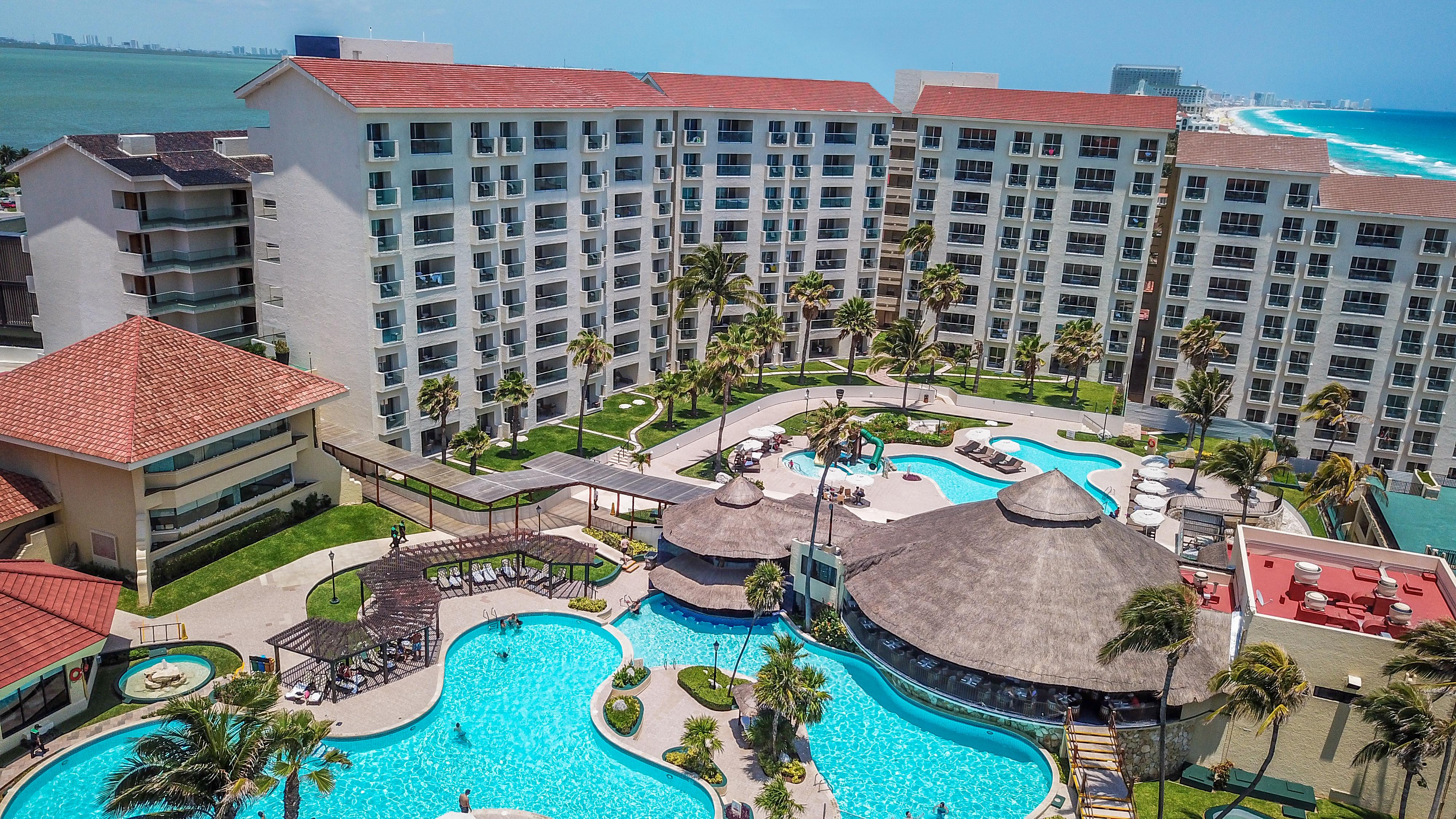 Emporio Cancún Exterior foto